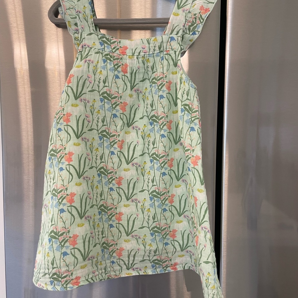 Angel Dear | flutter sleeve botanical print dress | size